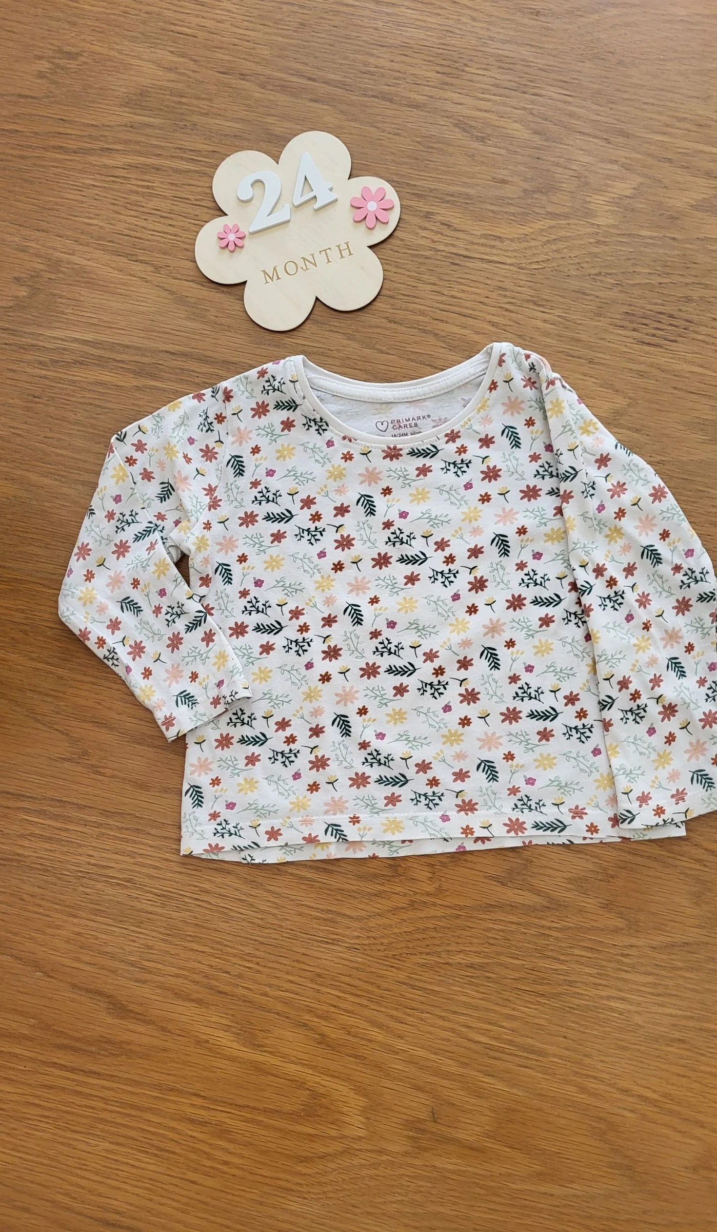 2 long sleeve swimsuits 👧 girl 24 months – photo 2